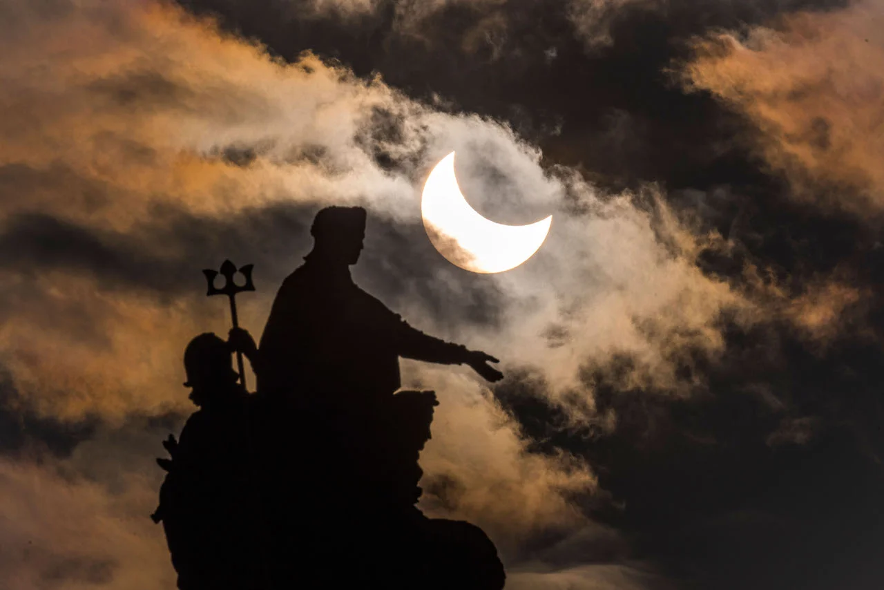 Un eclipse solar oscurecerá Rusia durante 5 minutos en medio de la guerra