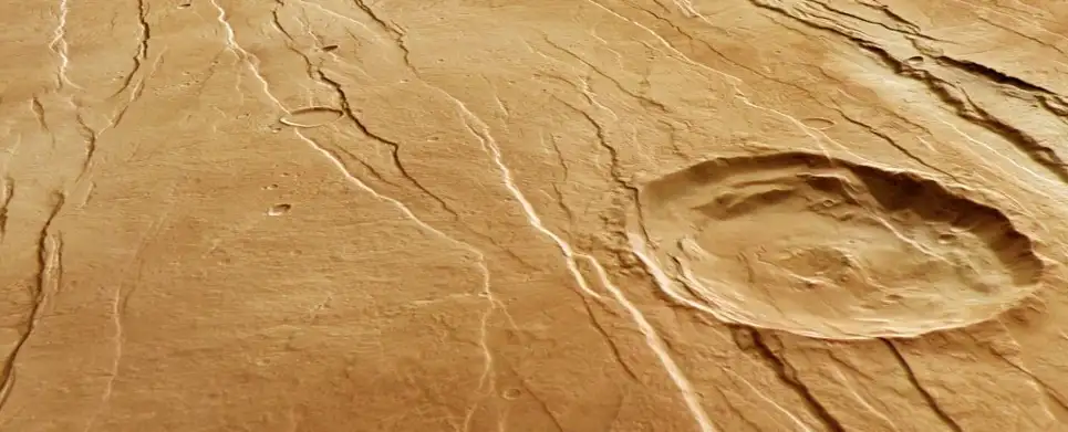 Imágenes de Marte muestran “marcas de garra” gigantes en la superficie
